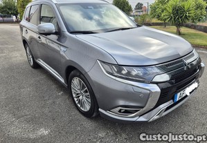Mitsubishi Outlander Instyle - 21