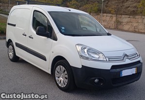 Citron Berlingo 3 lugares Como Nova - 15