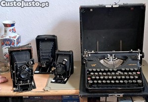 3 maquinas fotograficas antigas a funcionar. Preço das 3 ou então individual
