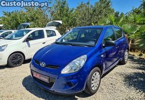 Hyundai i20 1.2 78cv - 09