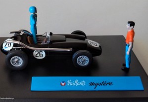 Miniatura 1:43 Diorama "Os Automóveis de Michel Vaillant" MYSTÉRE *