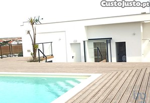 Apartamento T2 em Atouguia da Baleia de 87,00 m²