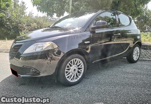 Lancia Ypsilon 1.2 S&S GOLD - 5 Portas - Nacional - 100.000kms - 1 Dono - GARANTIA