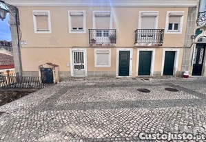 Prdio T12 em Caldas da Rainha - Nossa Senhora do Ppulo, Coto e So Gregrio de 448,00 m