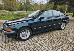 BMW 535 i V8