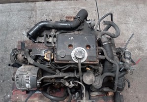 Motor completo CHRYSLER VOYAGER / GRAND VOYAGER III (GS) (1995-2001) 2.5 TD