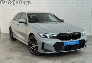 BMW 330 e Pack Desportivo M