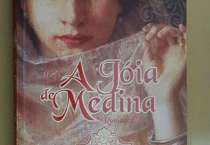 "A Jóia de Medina" de Sherry Jones - 1ª Edição