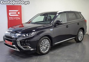 Mitsubishi Outlander 2.4 PHEV Instyle - 19