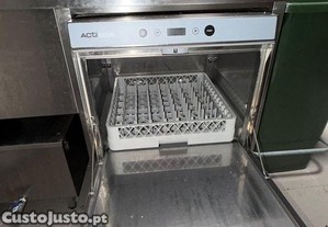 Máquina lavar louça profissional Acti 500IS (capot)