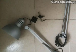 Candeeiros Articulados