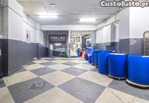 Loja/ Armazém Para Comércio E Pequena Industria...