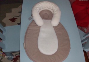 Almofada suporte para bebé babymoov