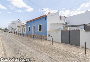 Moradia T2 na Luz, Lagos   Excelente Oportunidade de Investimento