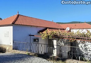 Casa rústica T4 em Pedrógão Grande de 426,43 m²