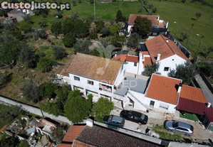 Moradia t5 mouriscas