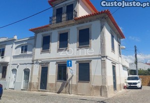 Prédio Para Investimento - 5 Apartamentos |...
