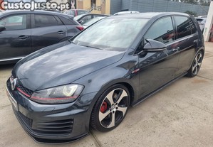 VW Golf GTI - 13