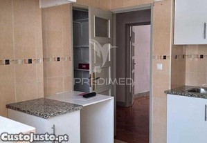Apartamento t3 em alcobaça para