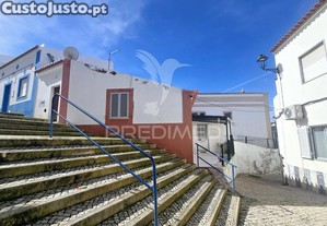 Moradia tradicional t2 no corao de ferragudo