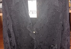 Blusa preta da Zara nova com etiqueta