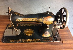 Máquina Costura SINGER Antiga a Funcionar