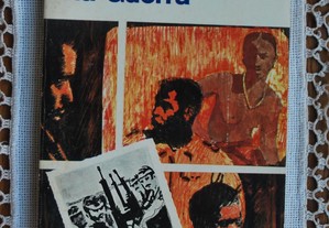 Uma Noite Na Guerra (Ultramar/Moçambique) de Carlos Coutinho - 1 Edição Ano de 1978