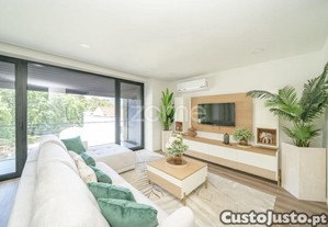 Apartamento T2 Duplex Novo Com Elevador E...