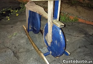 Brinquedo baloiço-lote 124