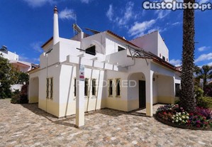 Moradia t3 | quintal e garagem em olhão