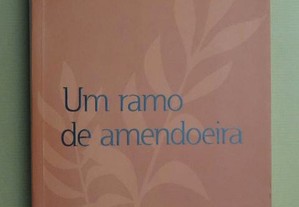 "Um Ramo de Amendoeira" de António Rego