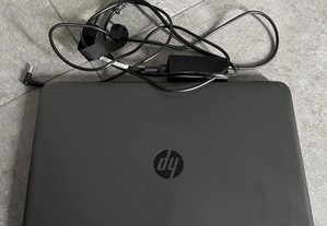 Portátil HP i3