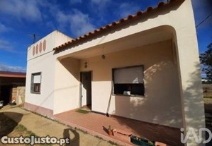 Moradia térrea T2 em Faro de 66 m²