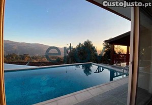 Moradia T3 C/ Piscina Em Gondoriz - Terras De Bouro