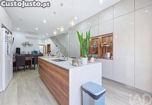 Casa / Villa T3 em Ovar, So Joo, Arada e So Vicente de Pereira Jus de 213,00 m