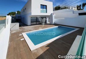 Moradia isolada - t4 com piscina e garagem
