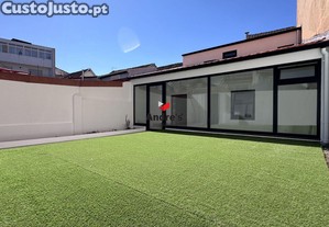 Moradia v1+1 | terraço | ao bolhão | porto