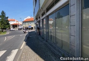 Espaço Comercial à no Fundão