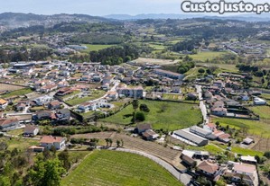 Terreno Com Moradia Para Reconstrução
