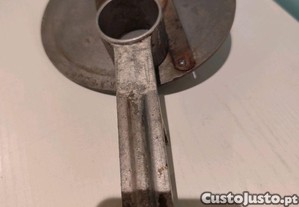 Máquina de segar coube