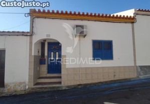 Moradia t4 com garagem, logradouro e eficincia energtica   alfundo, ferreira do alentejo.