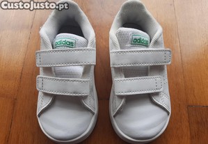 Sapatilhas Adidas Lifestlye Advantage 21