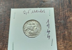 Moeda de 2,5 escudos em prata de 1944