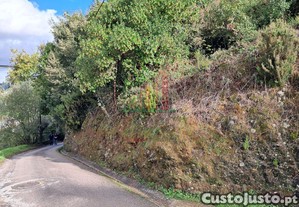 Terreno (789 m2), possibilidade construo - Ceira