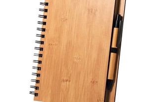 Caderno A5 em Bambu