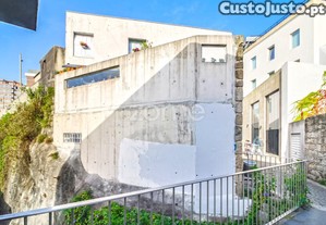 Prédio Renovado Com 7 Apartamentos Na Trindade