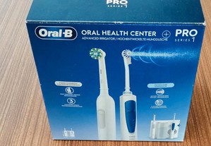 Centro Dentário ORAL-B Oxyjet + Pro1 - NOVO