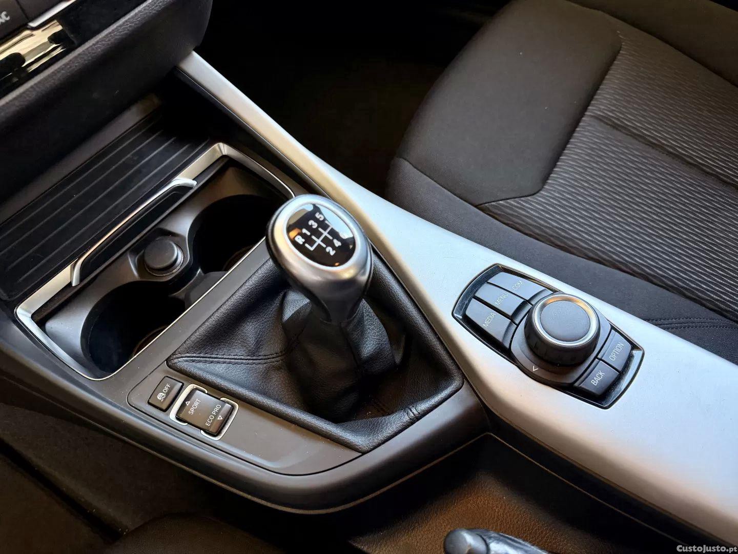 BMW 116 D advantage — fotografia 3