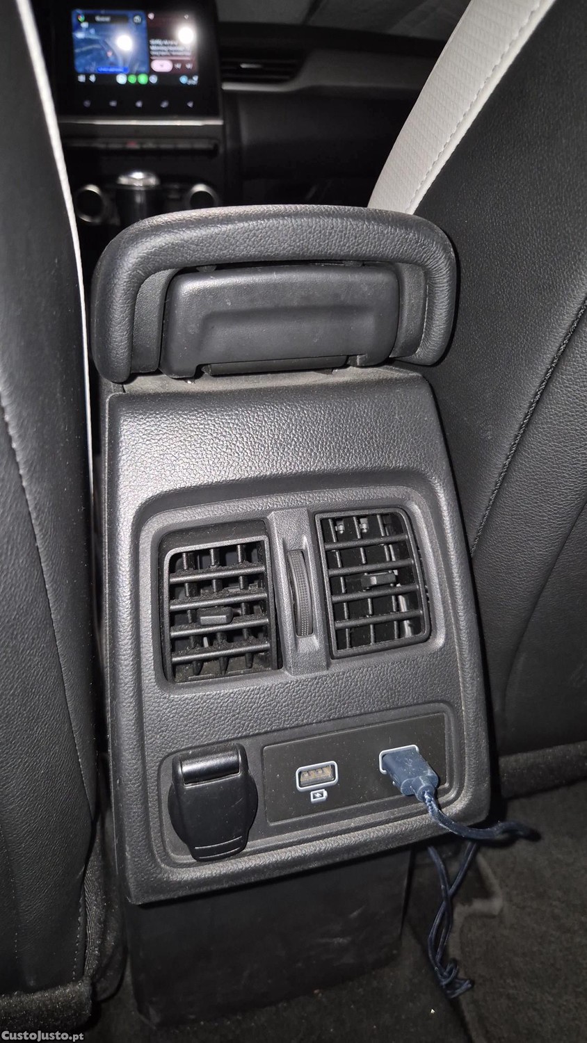 Renault Captur 1.5 dCi Exclusive — fotografia 4