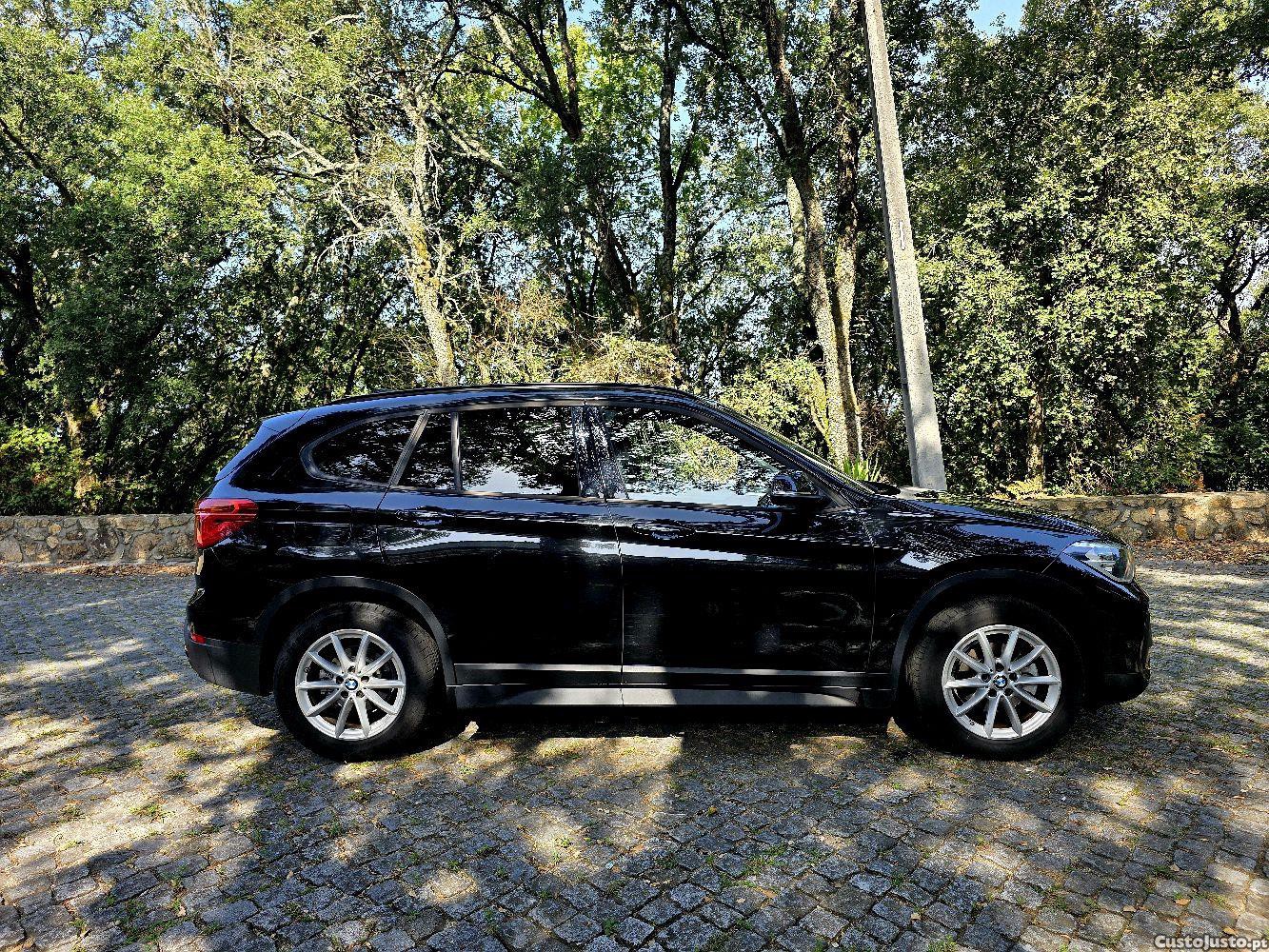BMW X1 16D sDrive Advantage Auto — fotografia 4